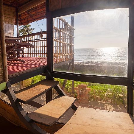 Colonels Beach Villa Alappuzha Buitenkant foto