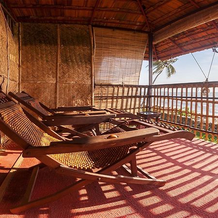 Colonels Beach Villa Alappuzha Buitenkant foto