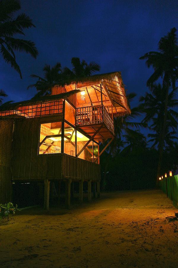 Colonels Beach Villa Alappuzha Buitenkant foto